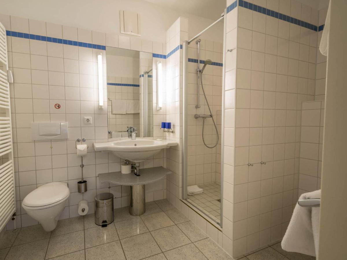 Kaiservillen Heringsdorf - Ferienwohnung Mit 1 Schlafzimmer Und Terrasse D204 Luaran gambar